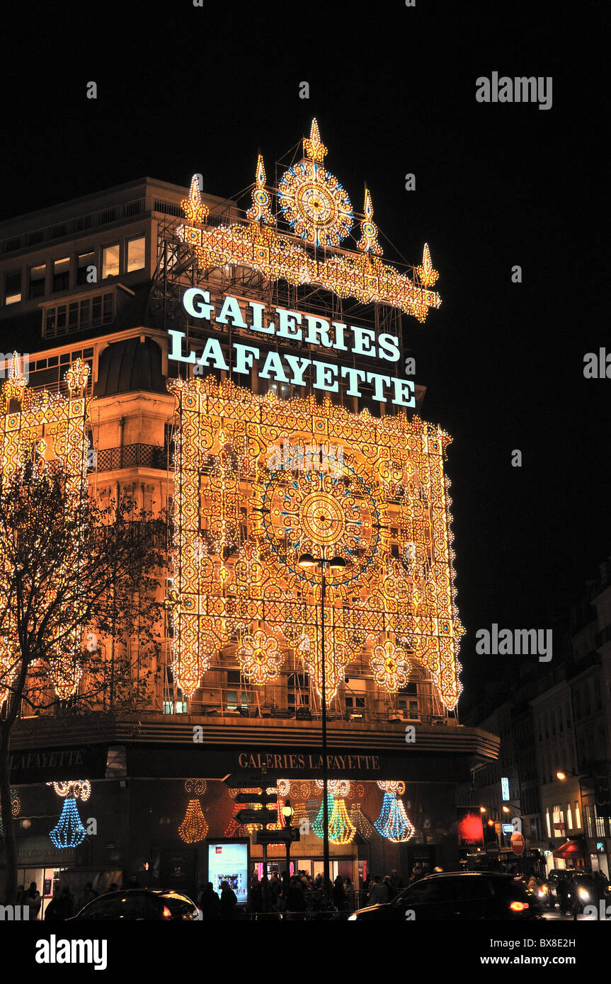 Galeries lafayette paris haussmann hi-res stock photography and images -  Alamy