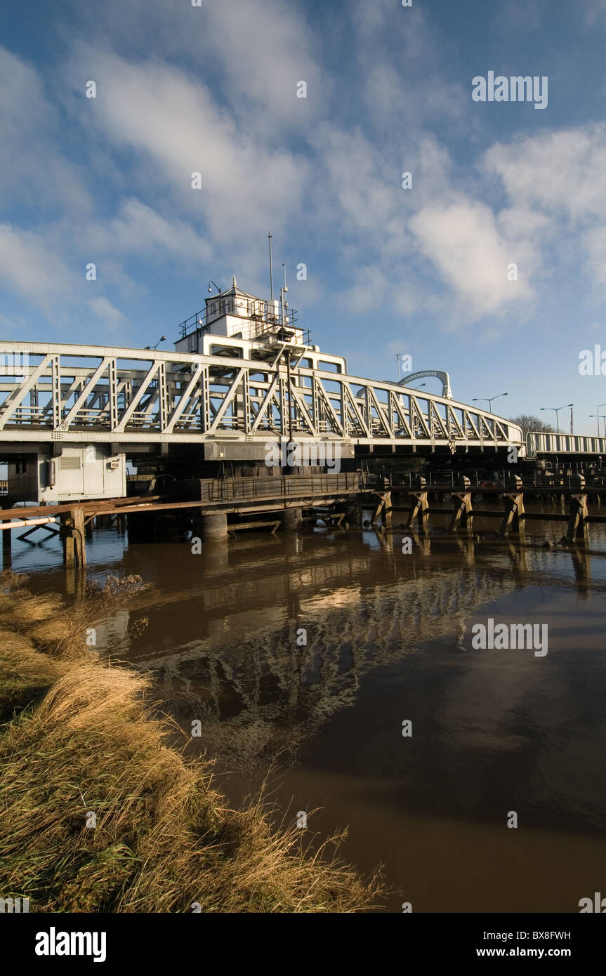 Sutton bridge hires stock photography and images Alamy