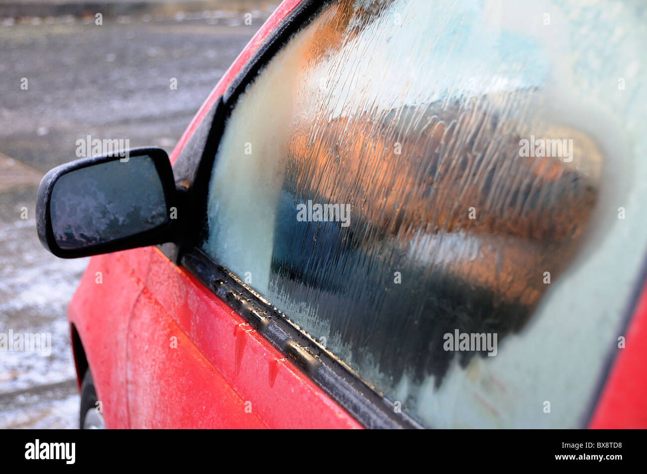 defrost car on cold morning Stock Photo Alamy