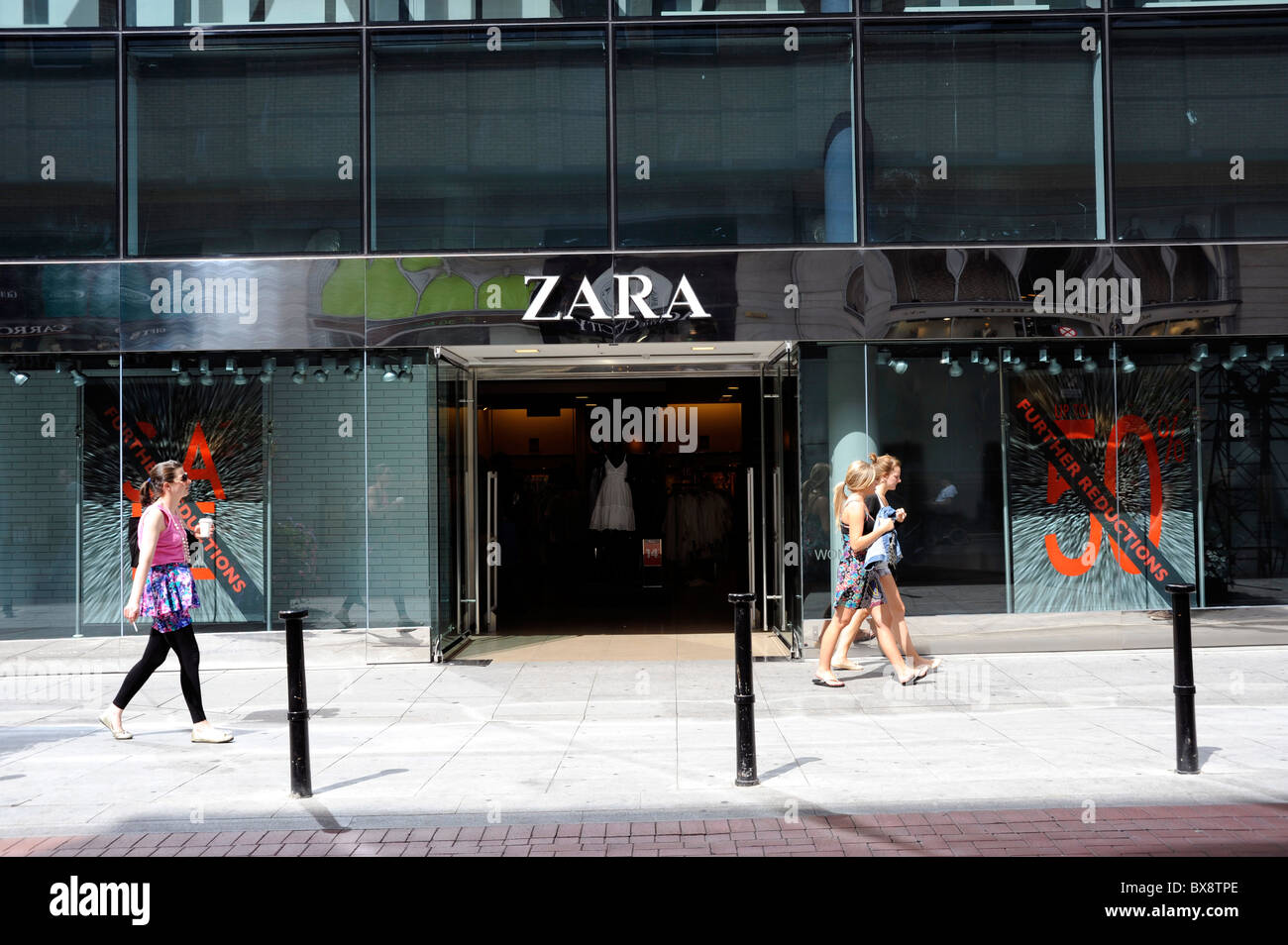Zara shop in King street south,pedestrian area Dublin city, Ireland Stock  Photo - Alamy