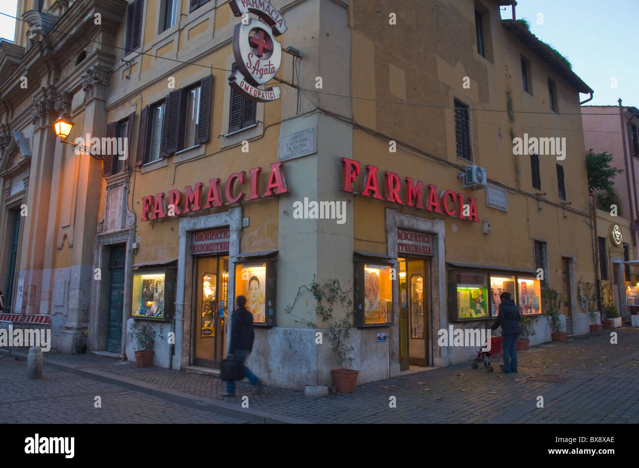 Pharmacy sign rome italy europe hires stock photography and images Alamy