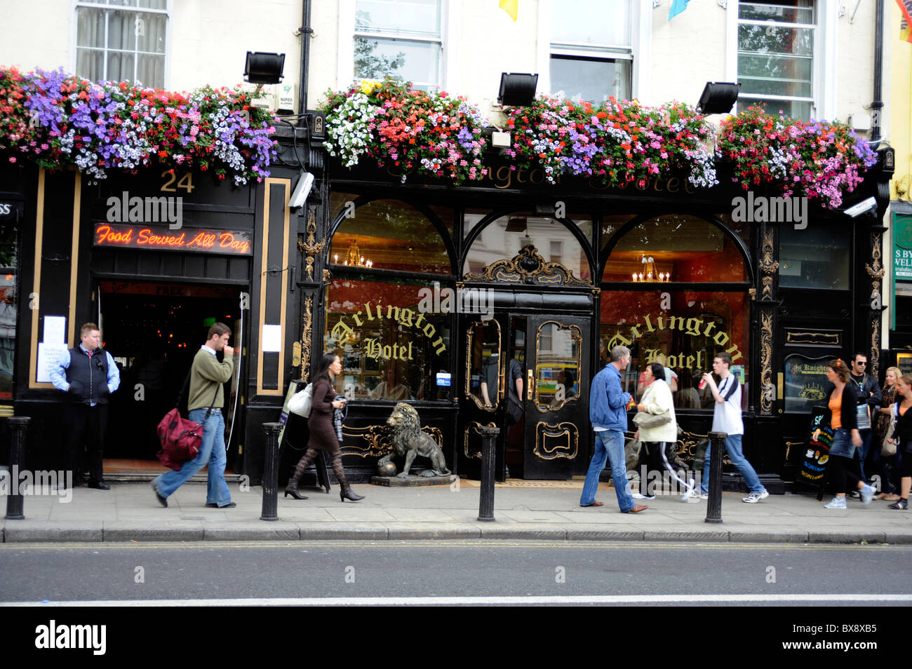 Bachelor's walk dublin hires stock photography and images Alamy