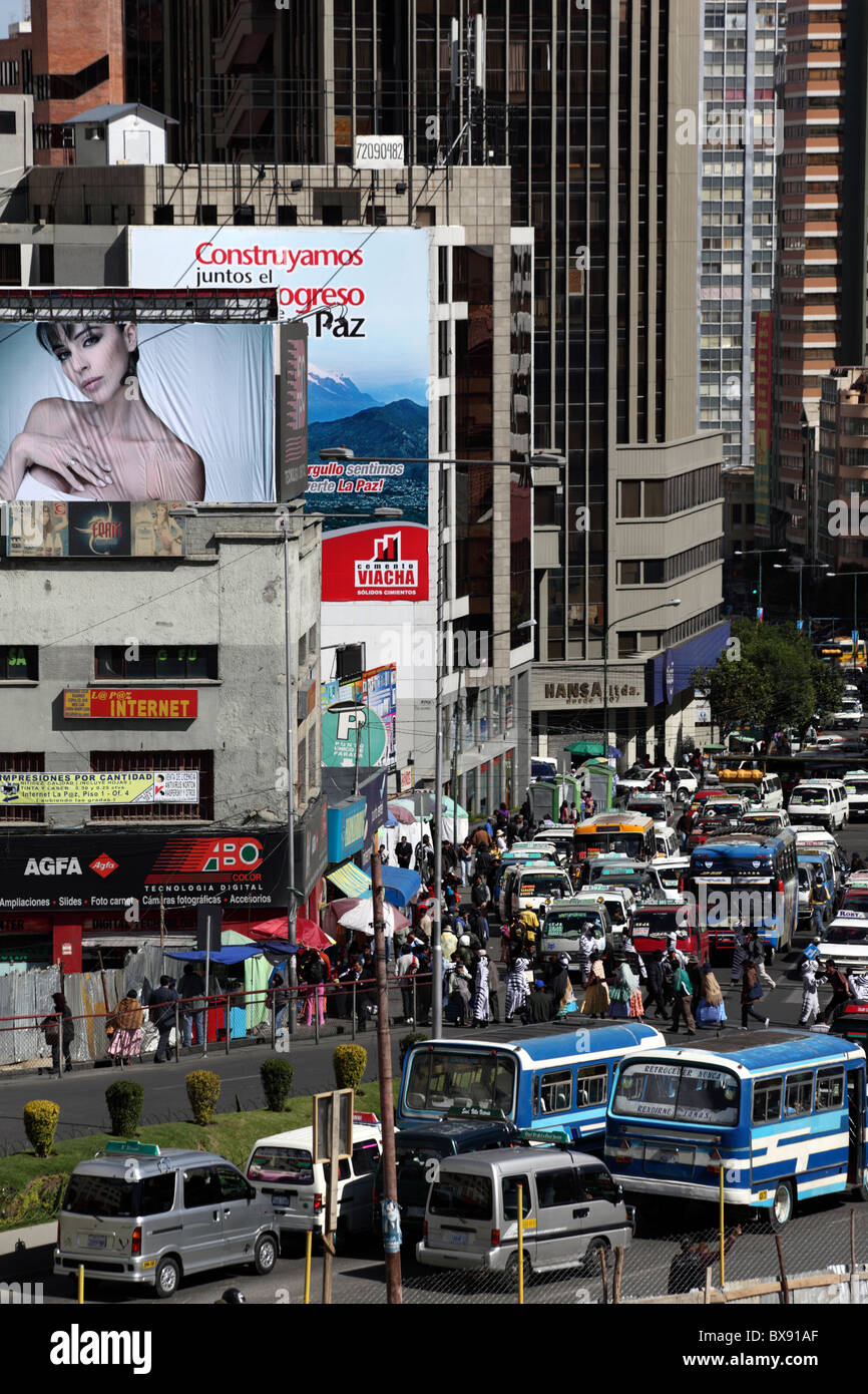Traffic congestion / gridlock on main Avenida Mariscal Santa Cruz street through the centre of La Paz city, Bolivia Stock Photo