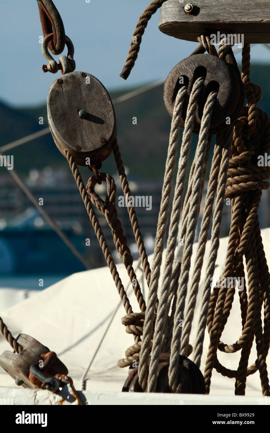 Detail view of running and standing rigging on a schooner (Tall ship) Stock Photo