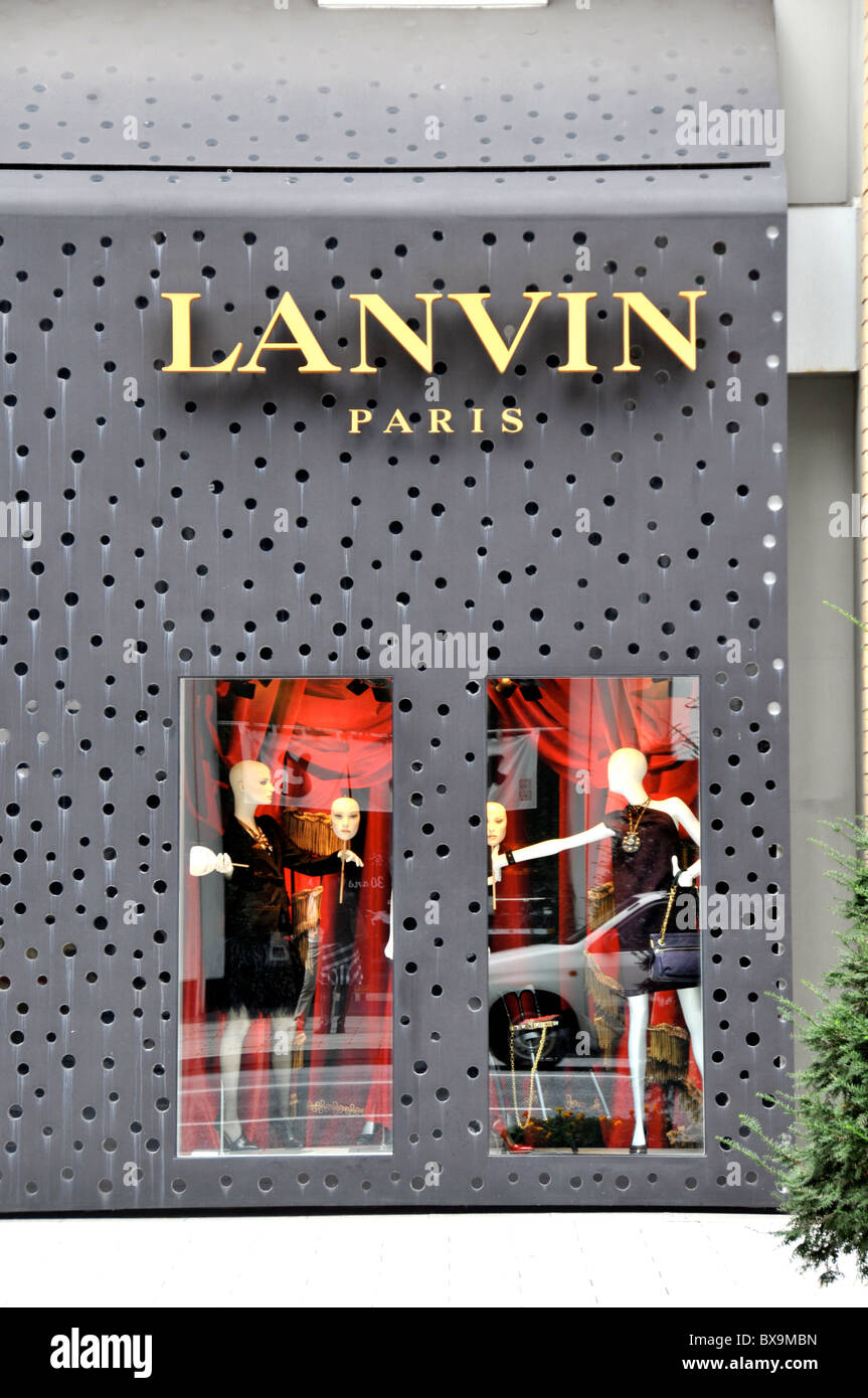 Chocolat lanvin hi-res stock photography and images - Alamy
