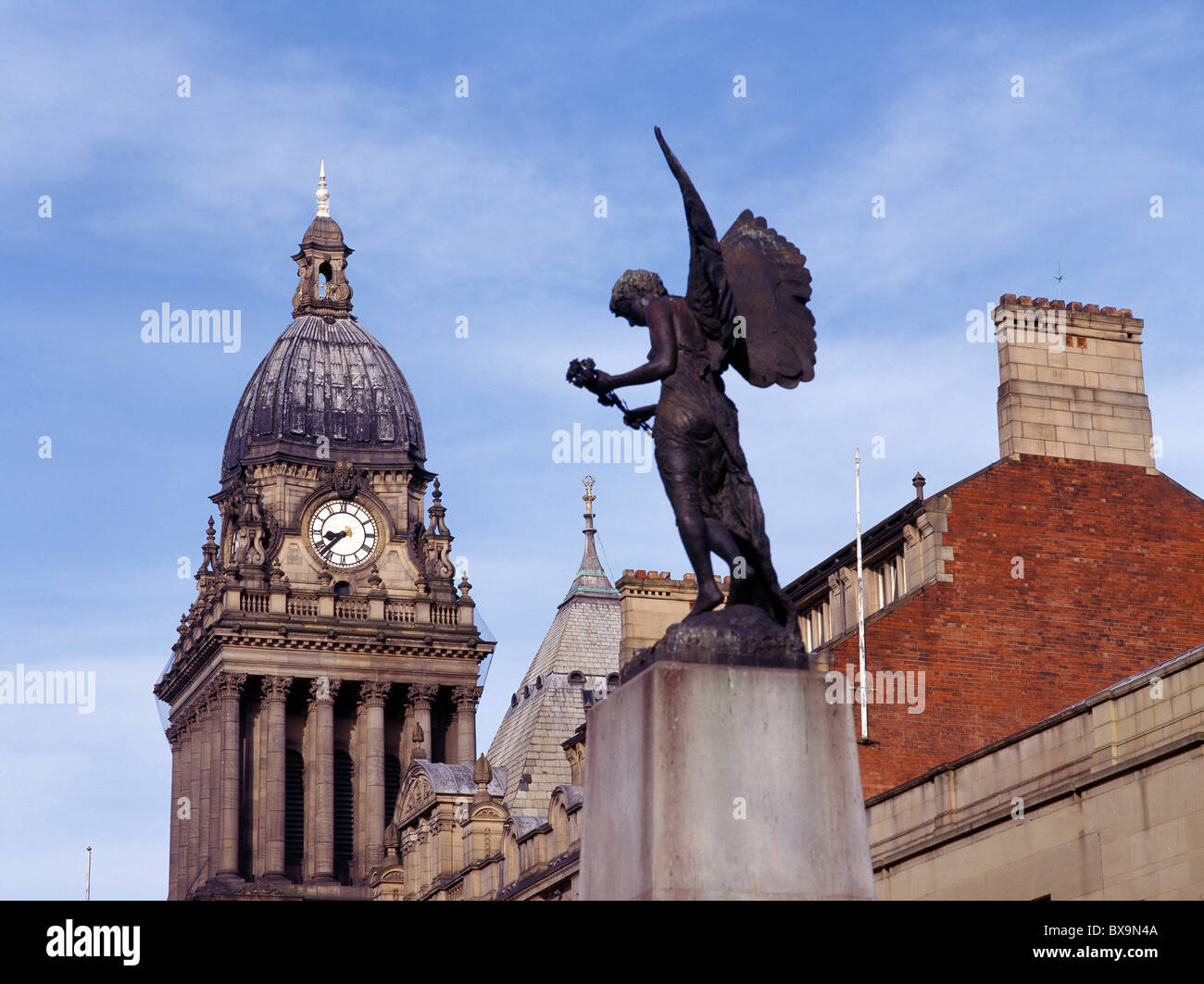 Leeds town hall tower hi-res stock photography and images - Alamy