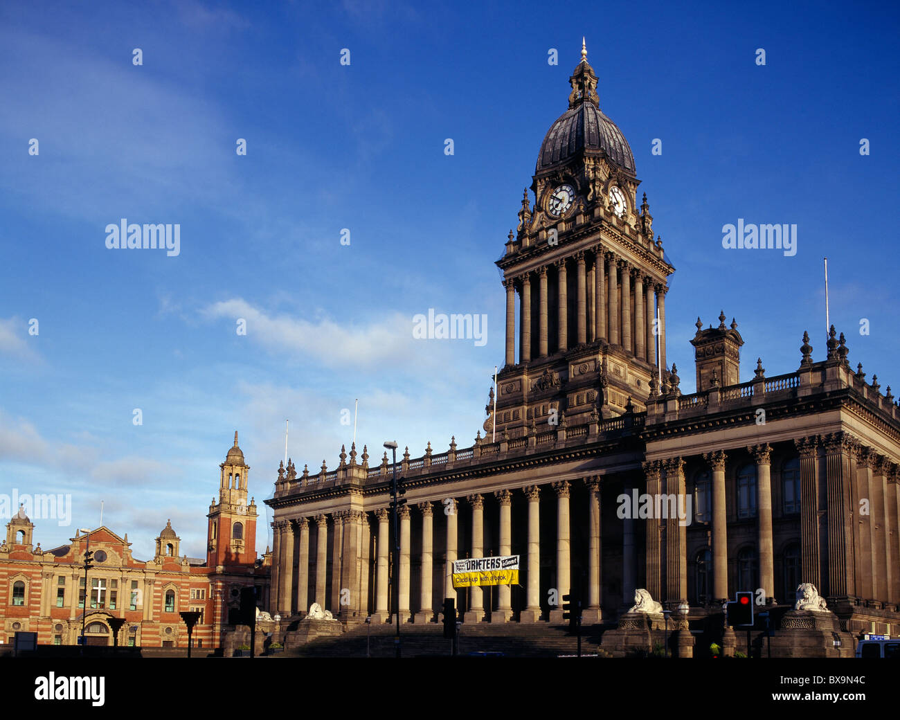 Leeds Town Hall Stock Photo - Alamy