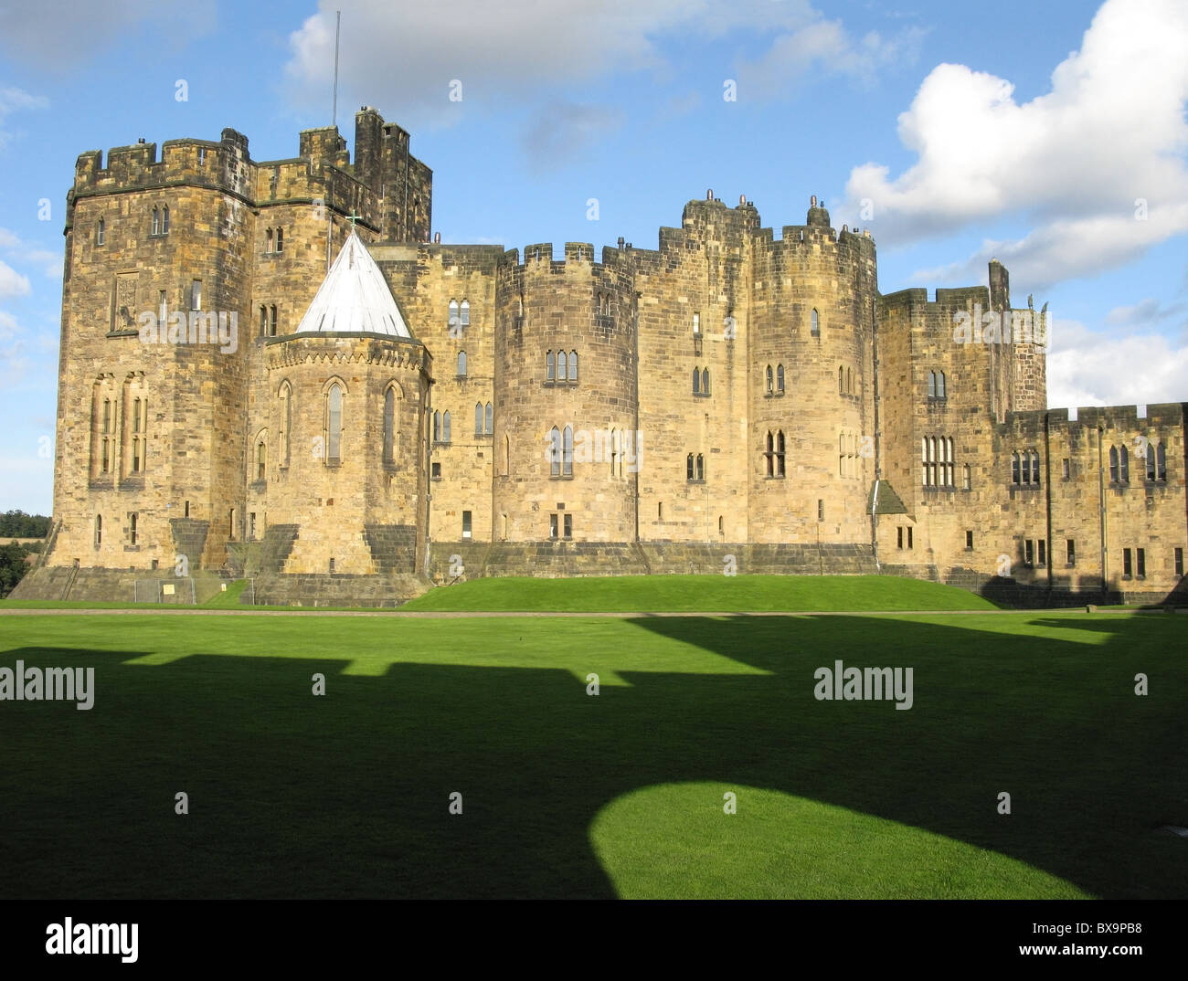 Alnwick Castle keep and chapel seen from inside the curtain wall, Alnwick, Northumberland, England, UK. Stock Photo