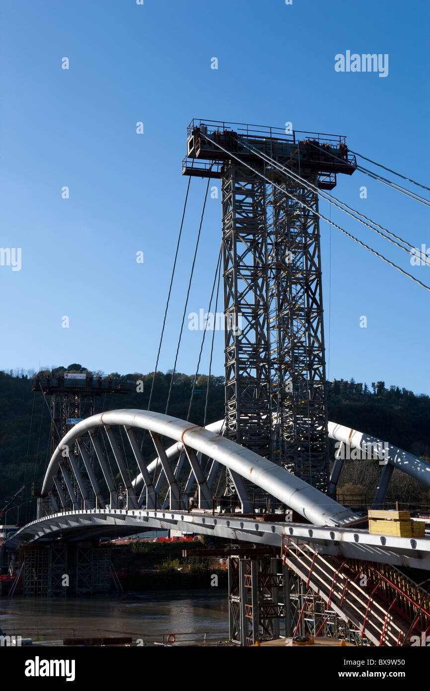 Modern bridge construction hi-res stock photography and images - Alamy