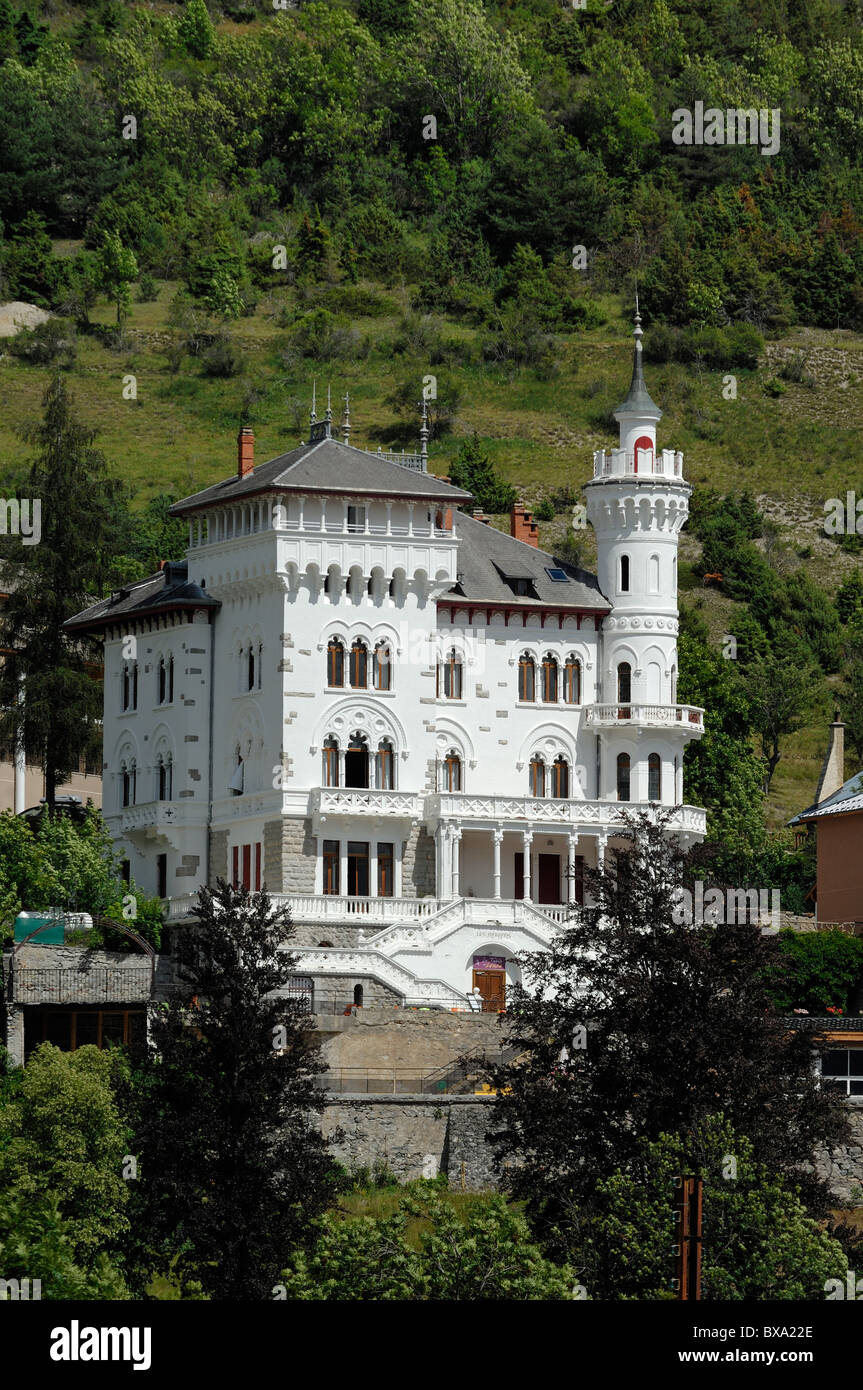 Chateau de magnans hires stock photography and images Alamy