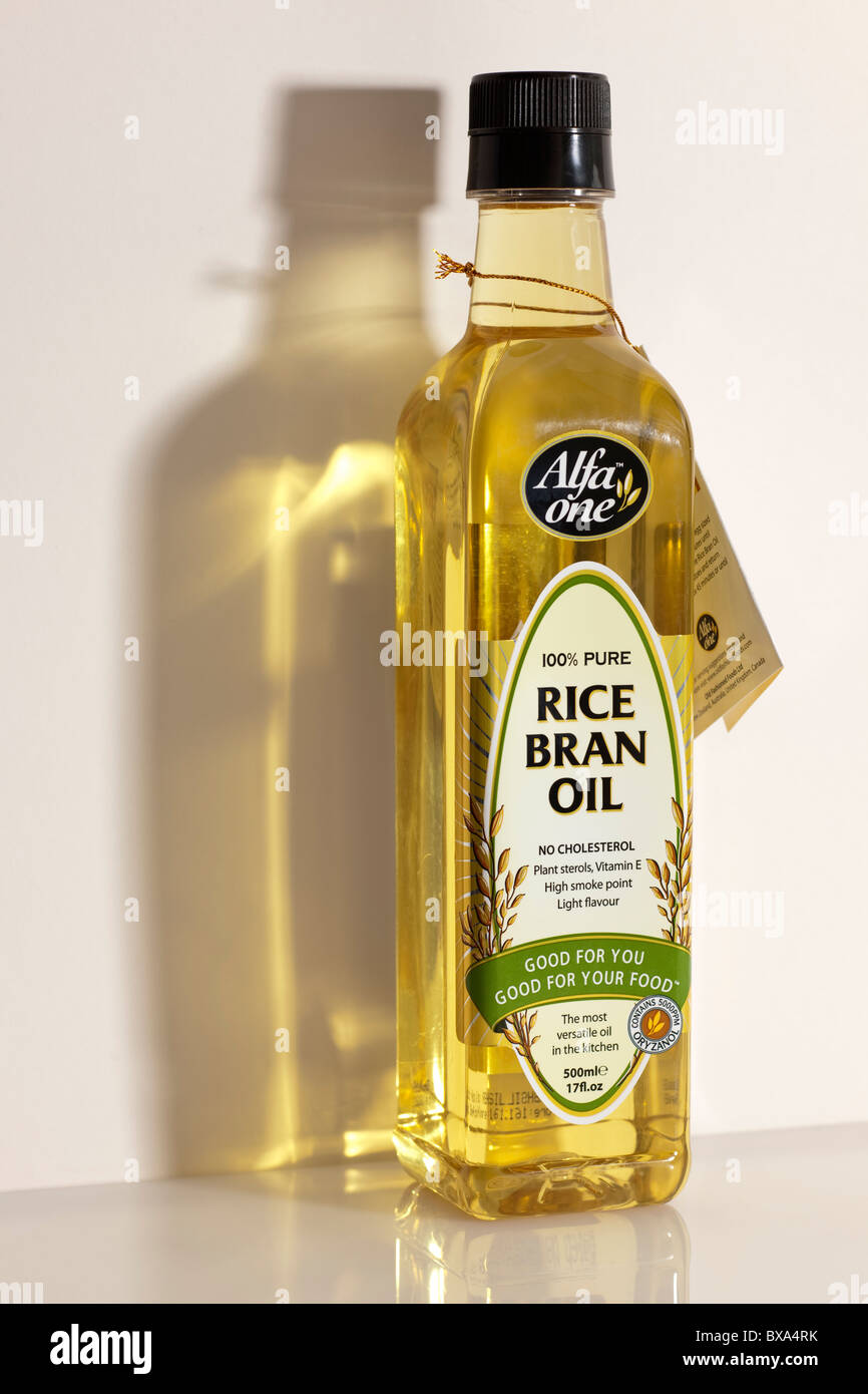 500 ml bottle of Alfa One 100% pure rice bran oil Stock Photo - Alamy