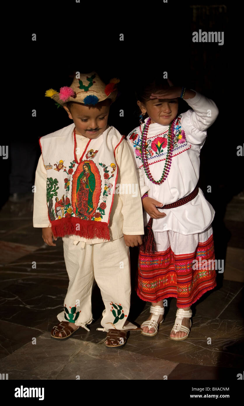 mexican traditional clothing