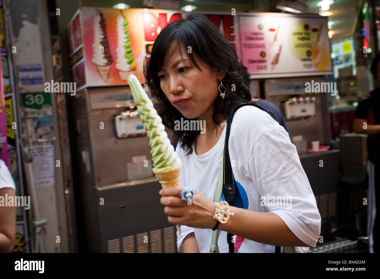 Black  South Korean Women''s Group Icecream