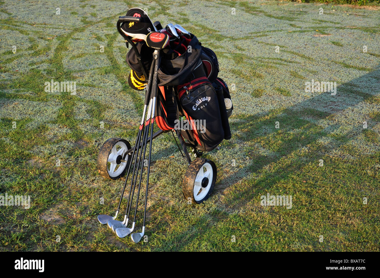 Set of golf clubs hi res stock photography and images Alamy Set of golf clubs hi res stock photography and images Alamy