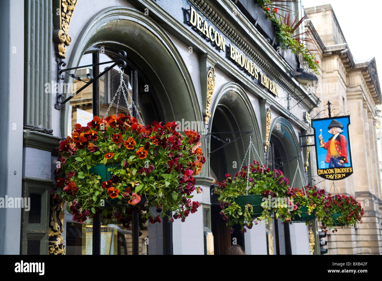 Deacon Brodie's pub, Royal Mile, Edinburgh Stock Photo
