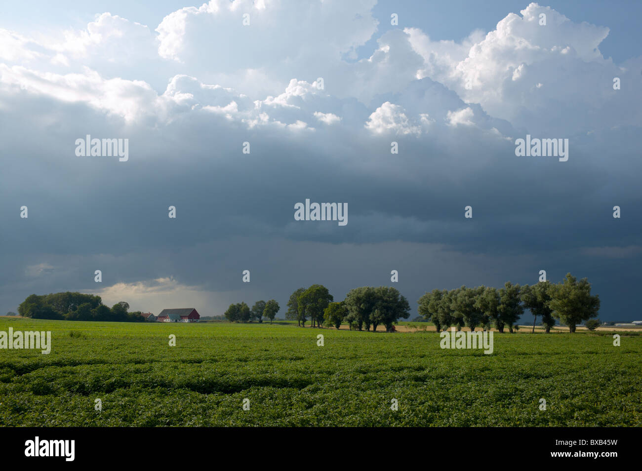 Rural faraway hi-res stock photography and images - Alamy