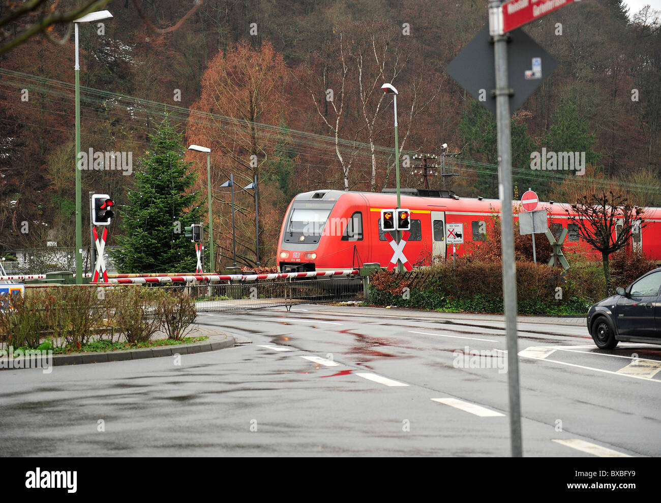 train on level crossing, Nassau Germany Stock Photo