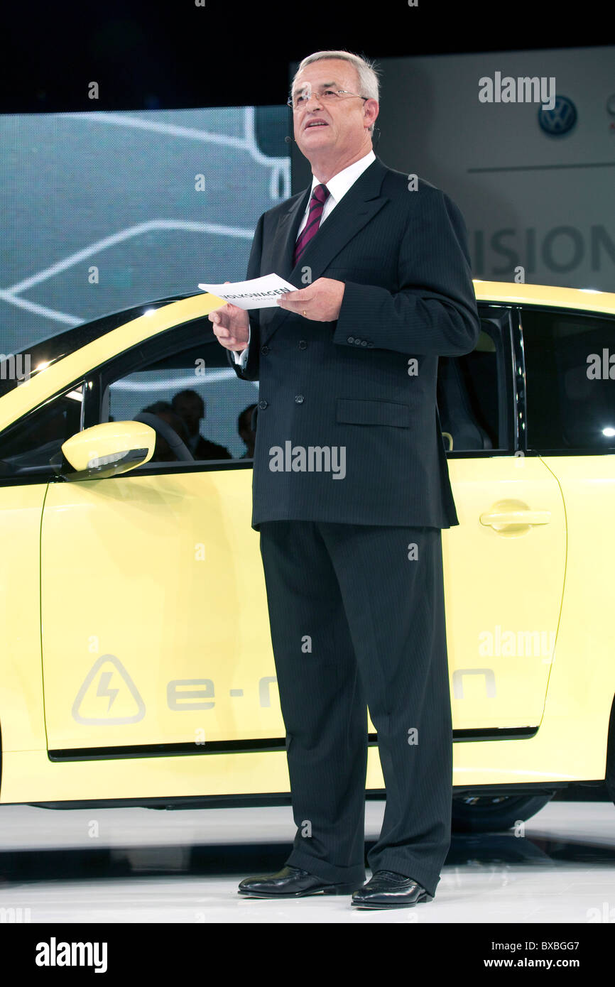 Martin Winterkorn, chairman of Volkswagen AG, presenting the study of the VW electric car e-up, during the Group Night of the Stock Photo