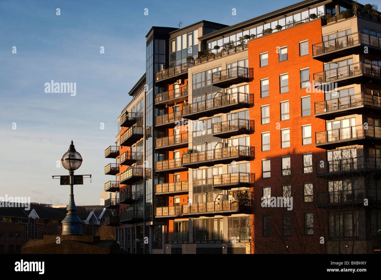 UK, England, Yorkshire, Leeds, Brewery Wharf, newly built apartments