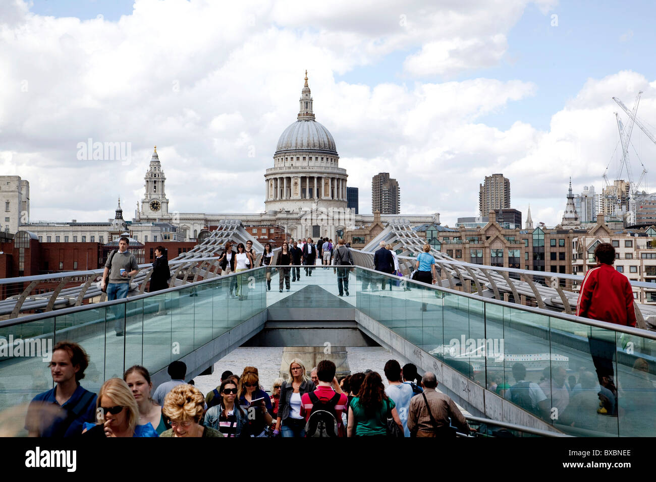 Millennium Bridge and St. Paul's Cathedral in London, England, United Kingdom, Europe Stock Photo