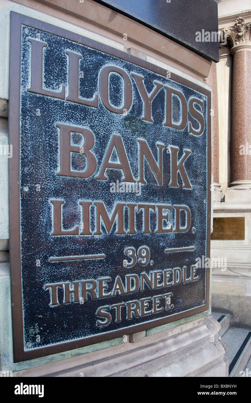 Logo and lettering on the former headquarters of Lloyds TSB Bank on Threadneedle Street in London, England, United Kingdom Stock Photo