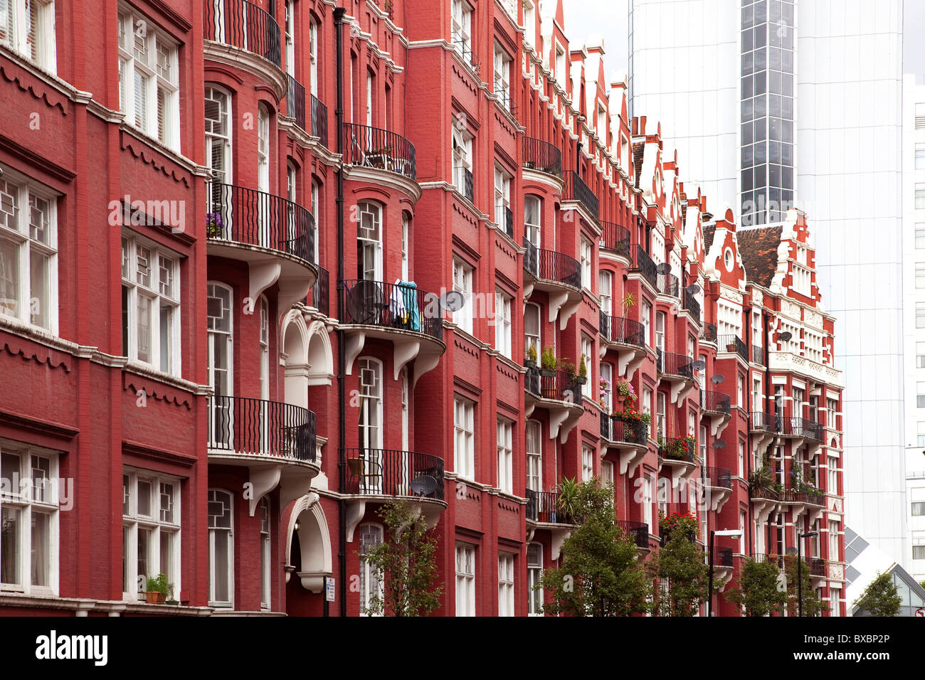 Row of houses with brick buildings, Victorian style, in London, England, United Kingdom, Europe Stock Photo