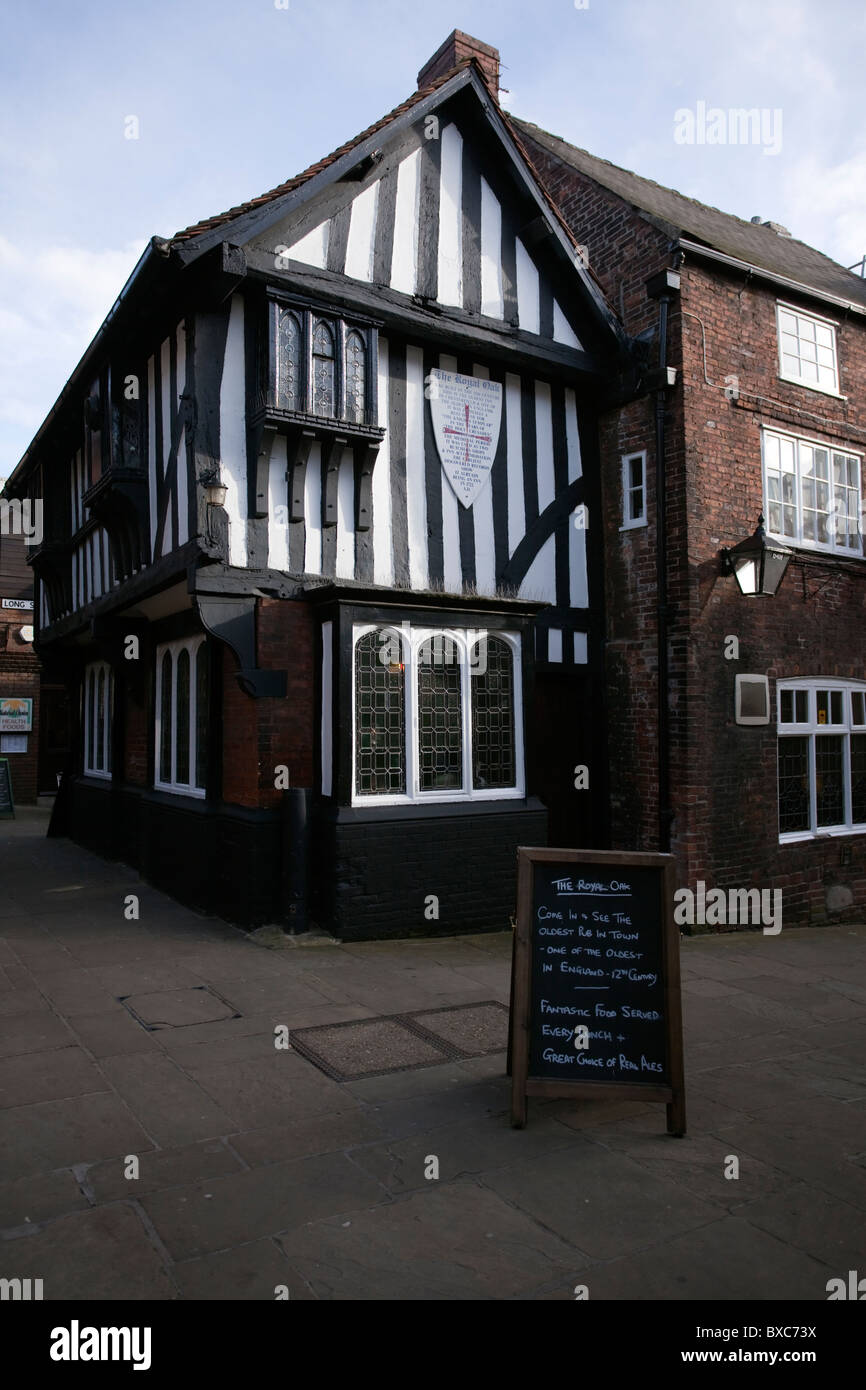 One of the oldest pubs in England 'Ye Royal Oak' Pub The Shambles
