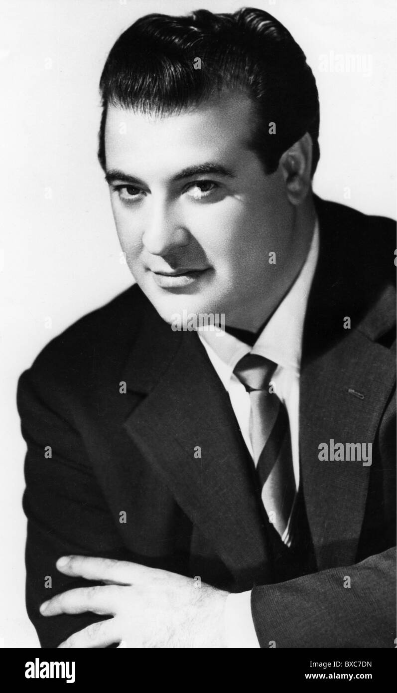 Taddei, Giuseppe, 26.6.1916 2.6.2010, Italian singer (baritone), half