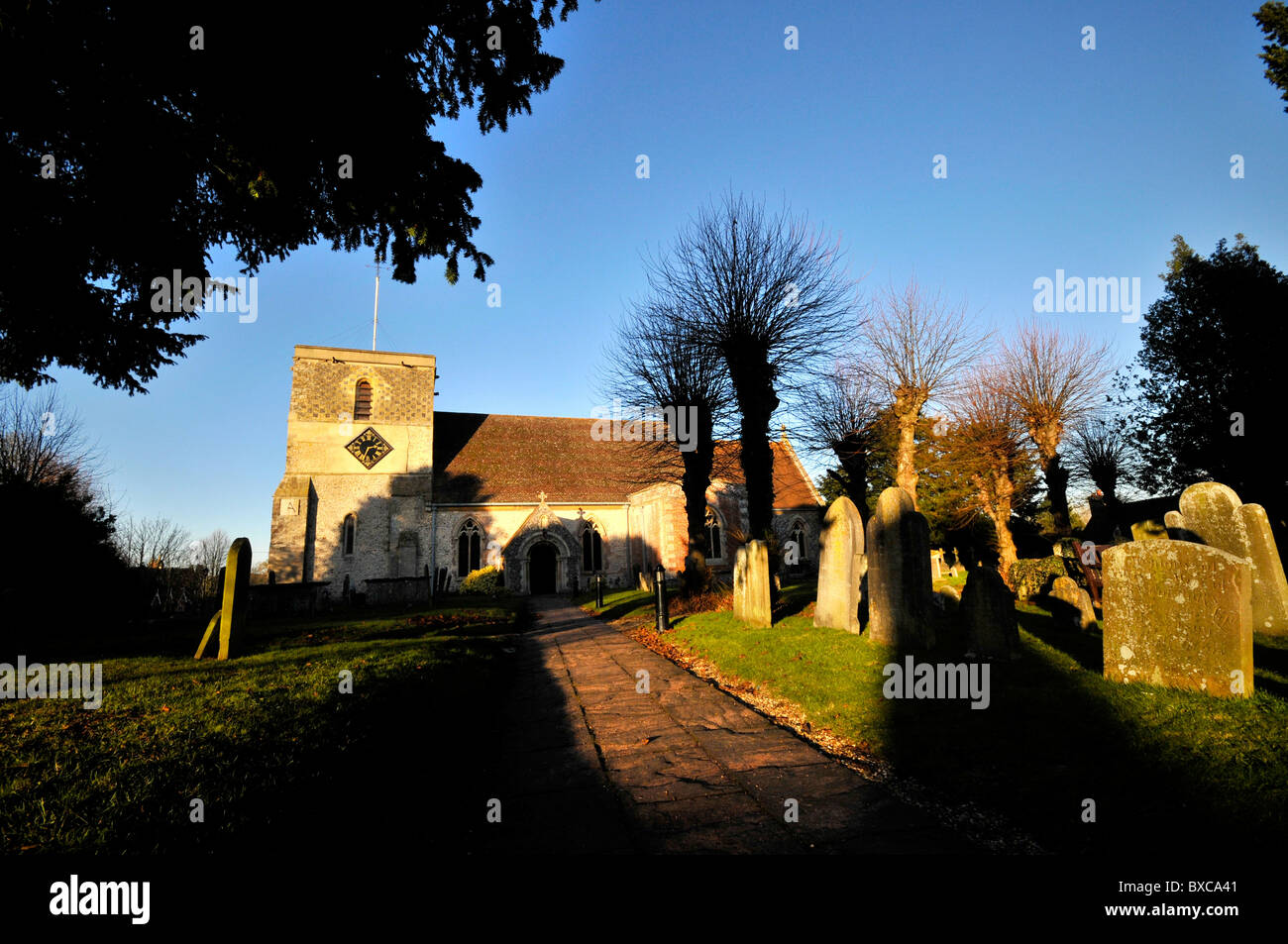 Kintbury Parish Church Newbury Berkshire UK Stock Photo Alamy