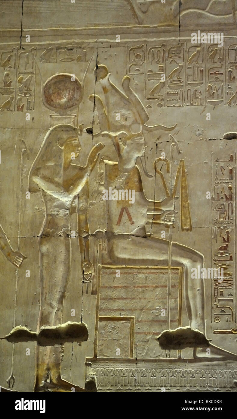 Isis and Osiris, Ramses II's cut relief, Temple of Seti I, Abydos, Egypt 081115 32291 Stock Photo