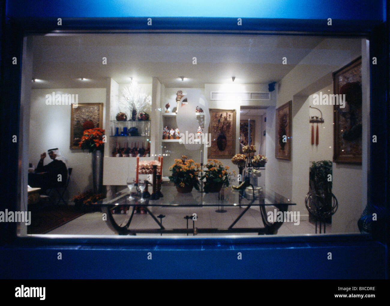 Kuwait Kuwait City Flower Shop Stock Photo Alamy