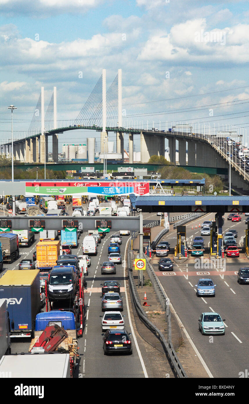 Dartford bridge crossing toll booth hires stock photography and images