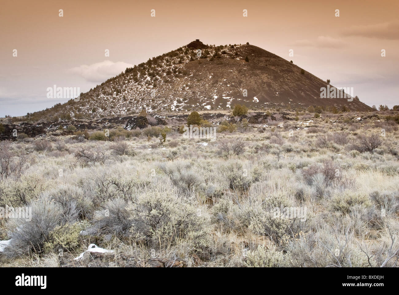 Butte volcano hires stock photography and images Alamy