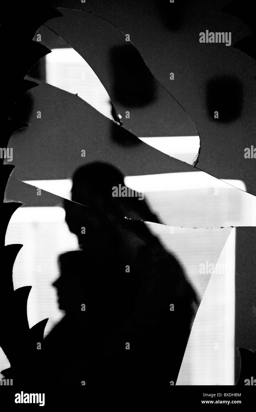 Broken mirror hi-res stock photography and images - Alamy