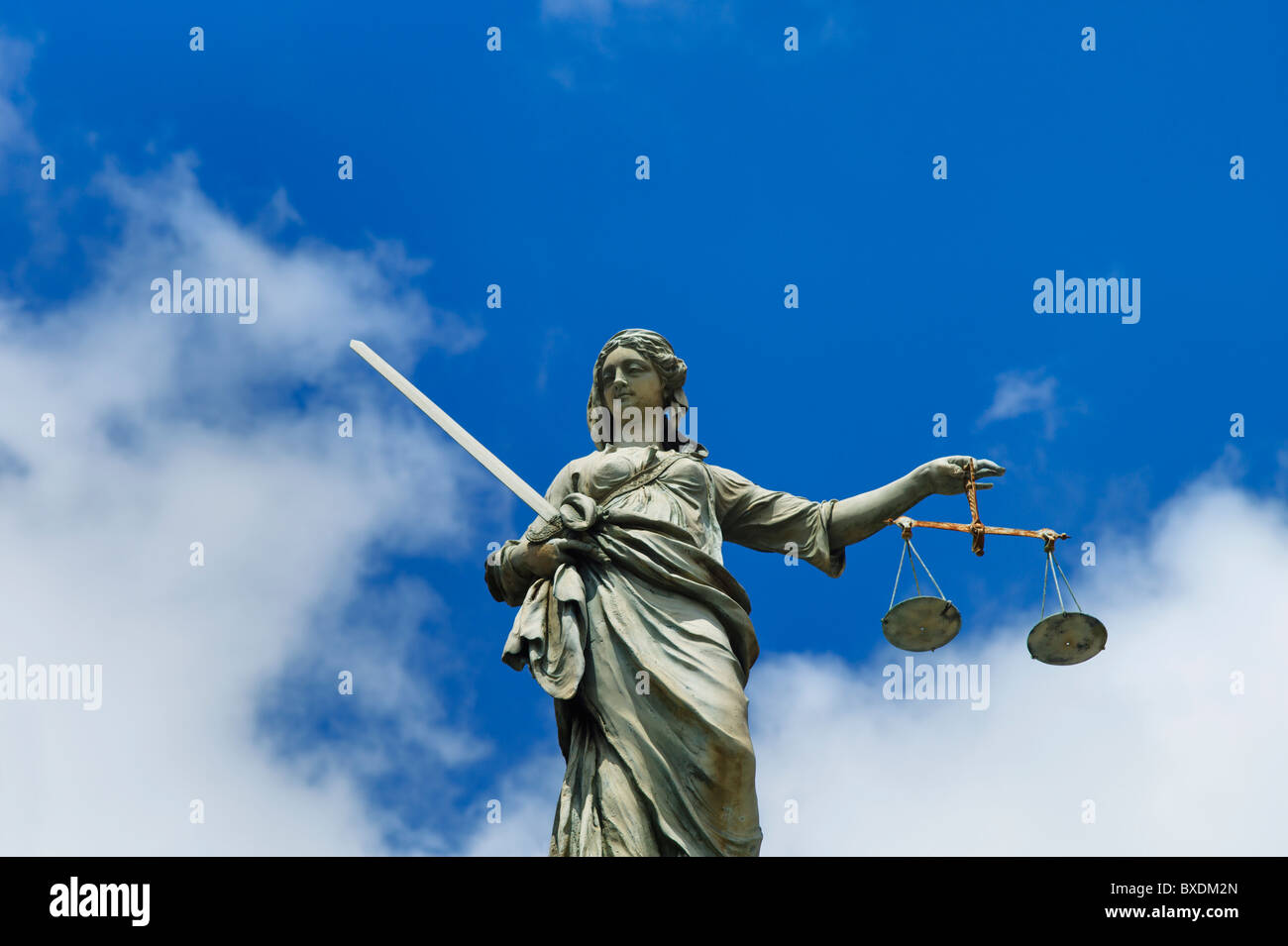Scales of justice statue Stock Photo Alamy