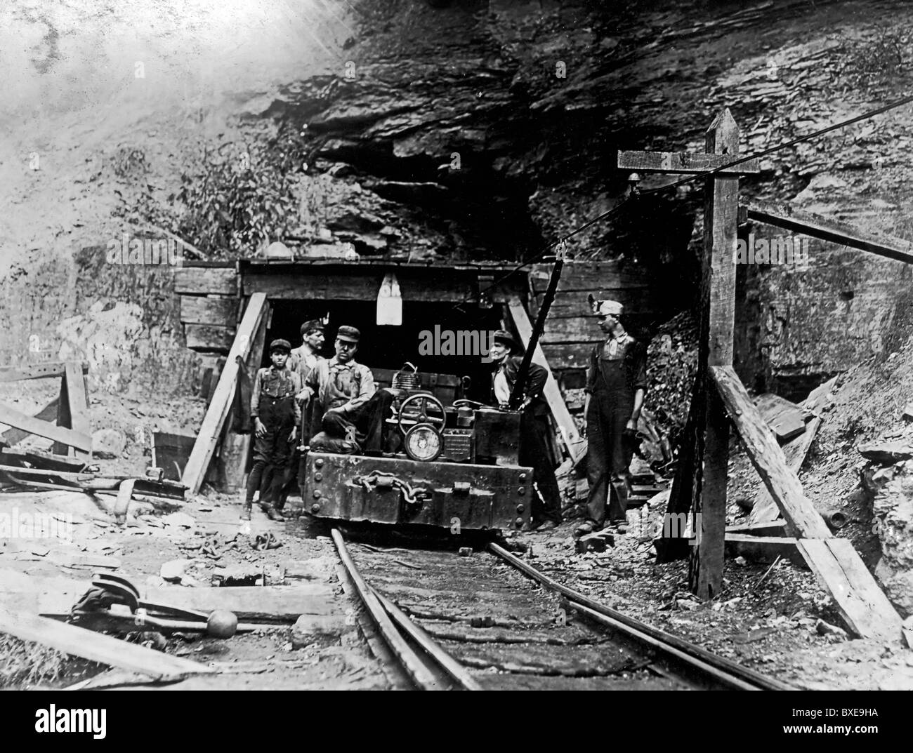 Entrance to a West Virginia coal mine, a 'drift' mine, circa 1908 Stock Photo