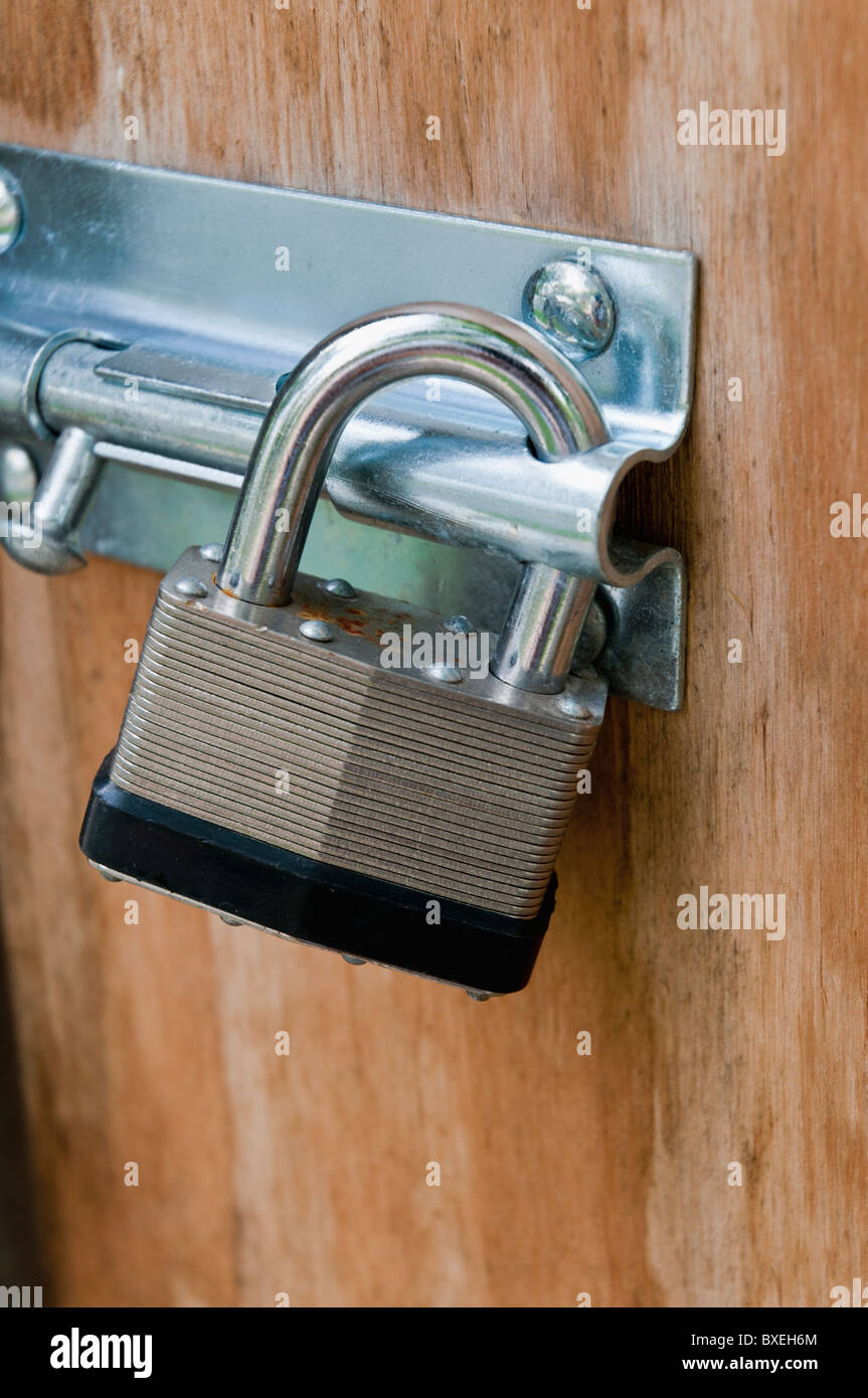 Ny brooklyn padlock hires stock photography and images Alamy