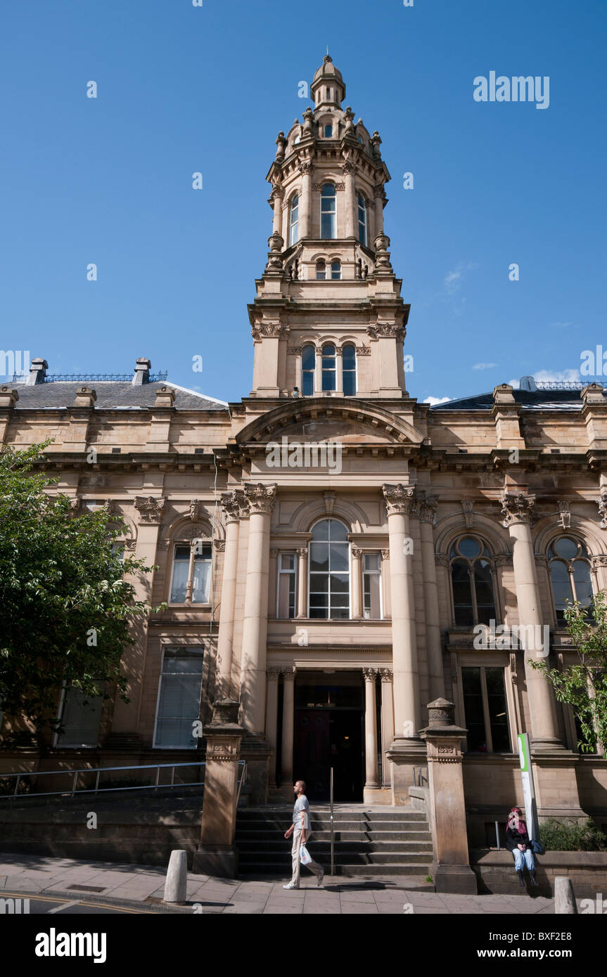 The Old Building part of Bradford College, the college was founded in 1832, and the Old Building was completed in 1882. Stock Photo