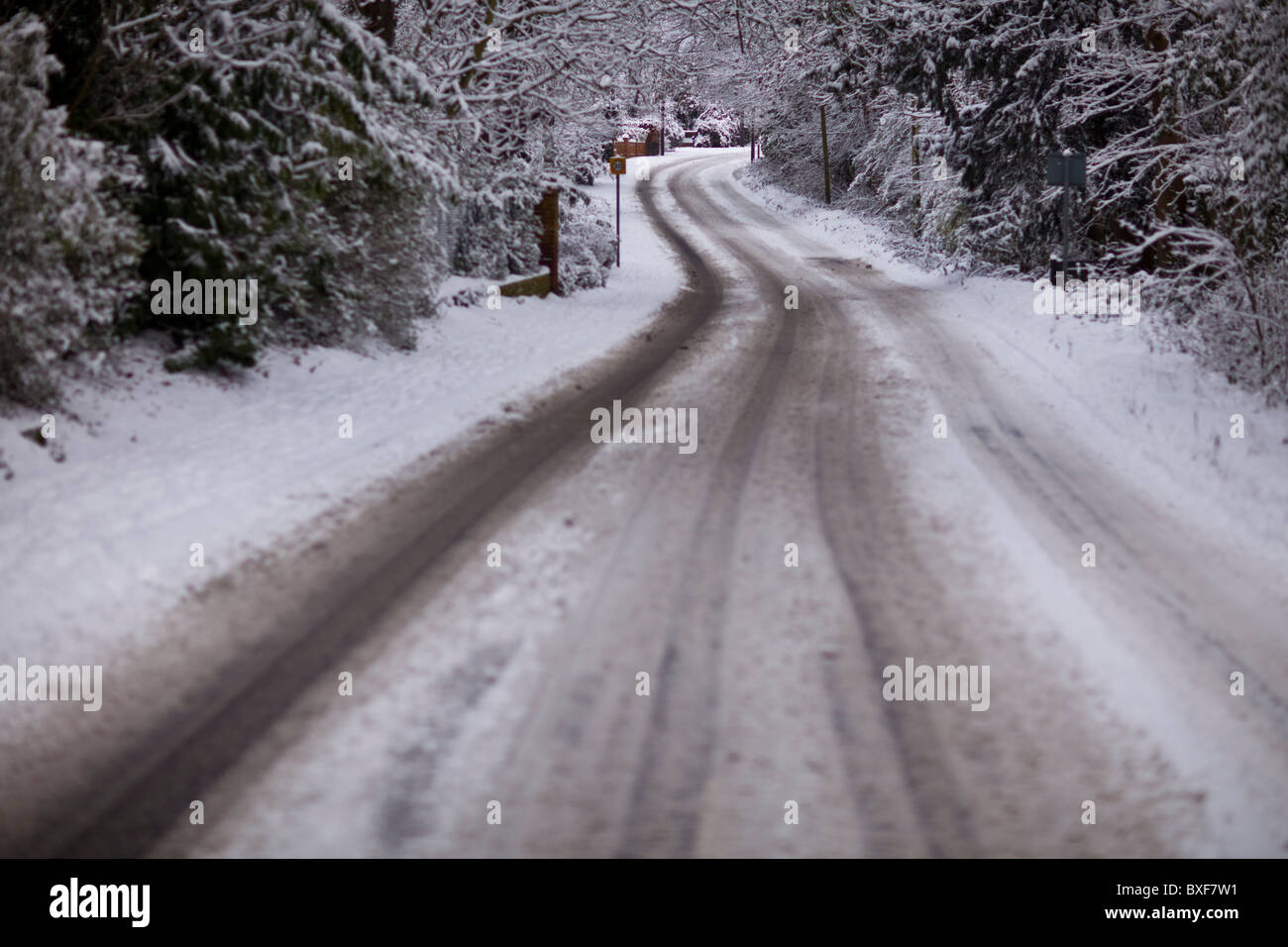 Wintery scenes from Warfield, Bracknell, Berkshire, UK Stock Photo Alamy