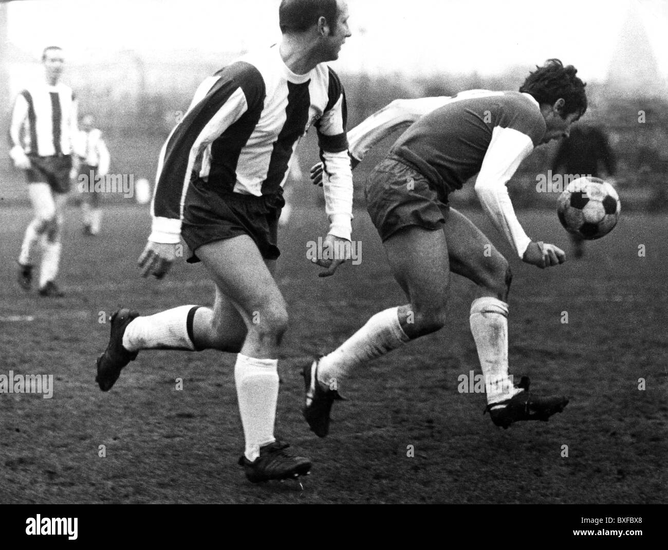 sports, soccer / football, match, FC St. Pauli against Fortuna Duesseldorf, players Weschke and Pokropp, 23.11.1968, Additional-Rights-Clearences-Not Available Stock Photo