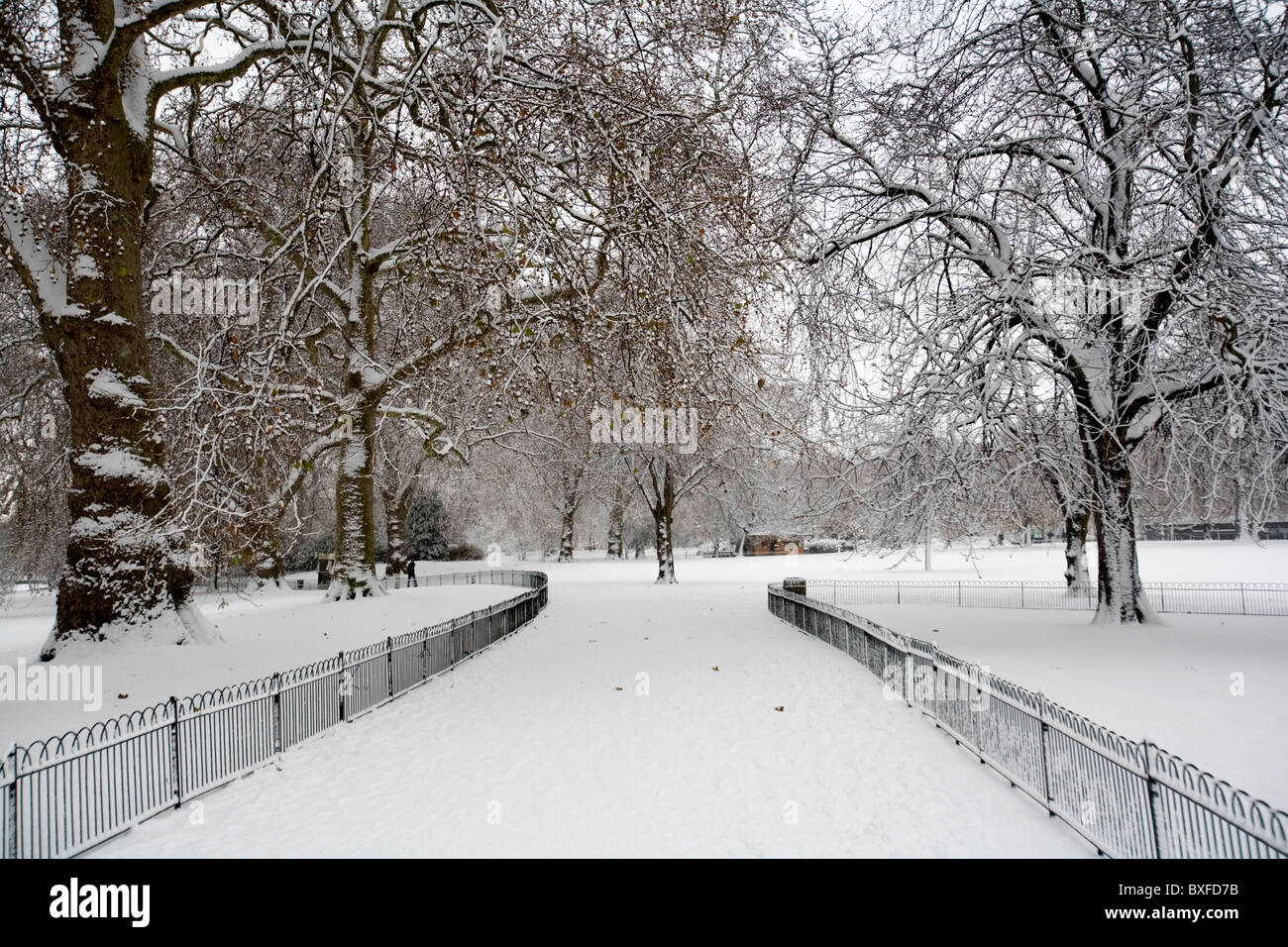 St. James's Park covered with snow, London, England, Britain, UK Stock Photo