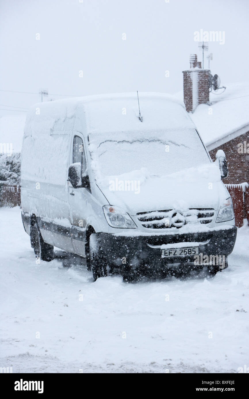 Road white delivery van hires stock photography and images Alamy