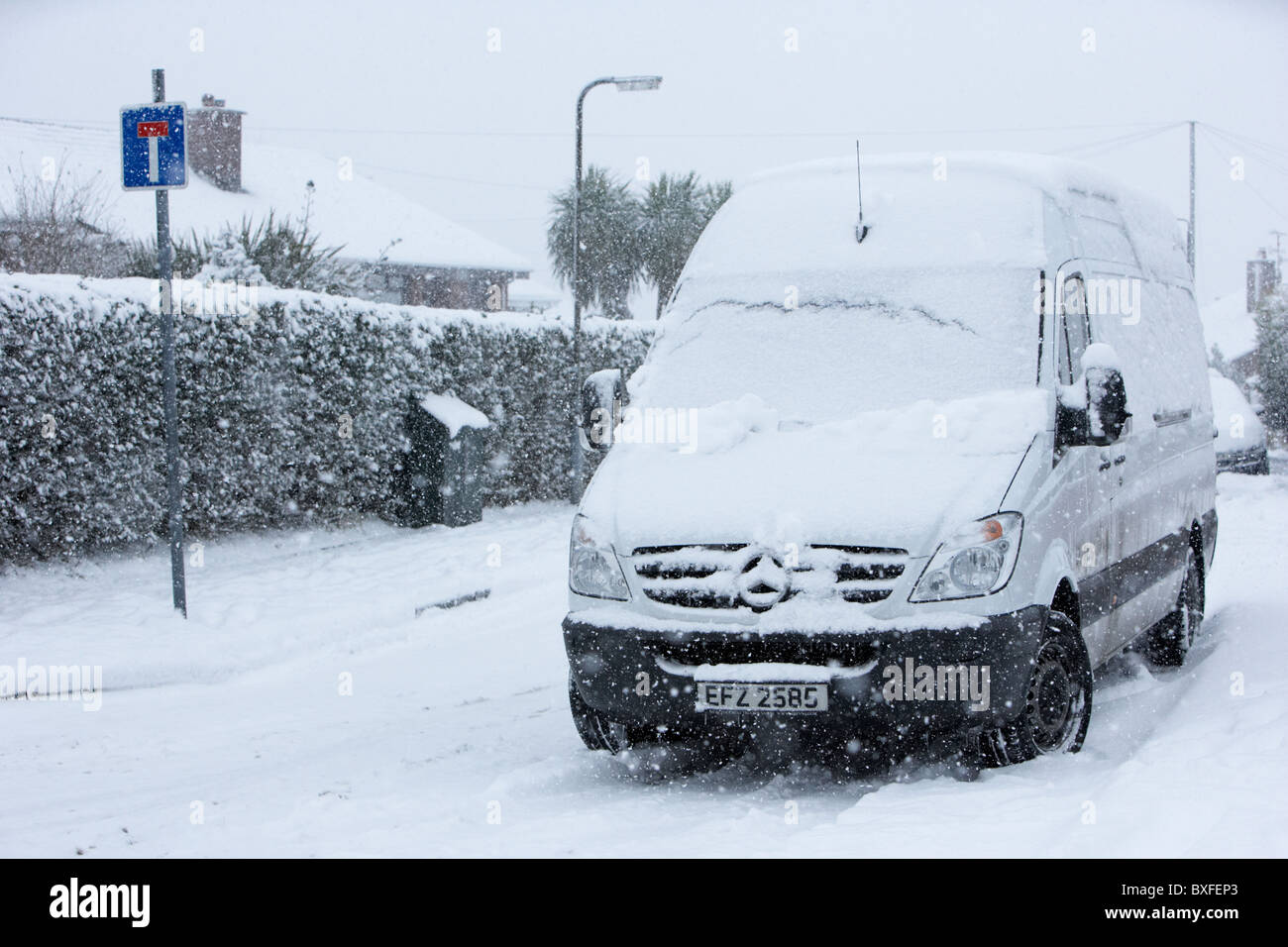 Stuck van hires stock photography and images Alamy