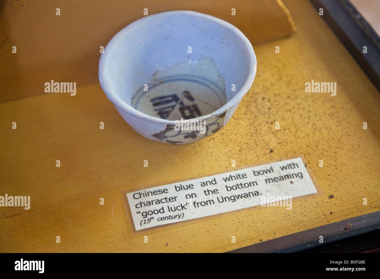 Chinese ceramics africa hires stock photography and images Alamy