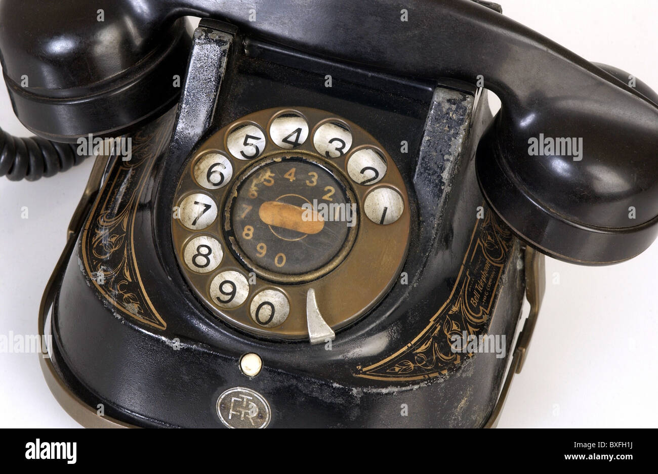 Bell telephone 1930s hi-res stock photography and images - Alamy