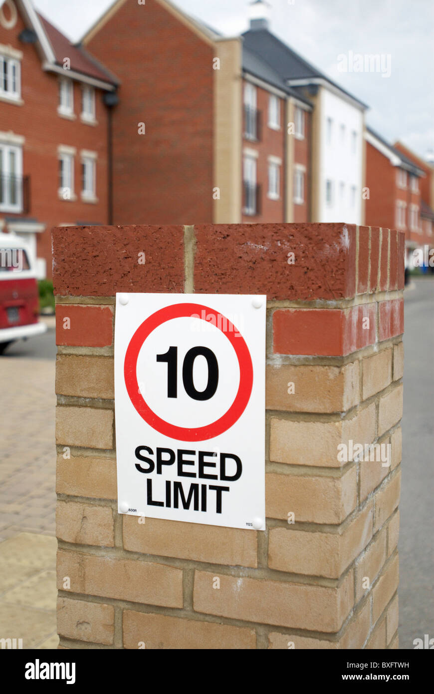 Speed limit on a modern housing development Ipswich UK Stock Photo Alamy