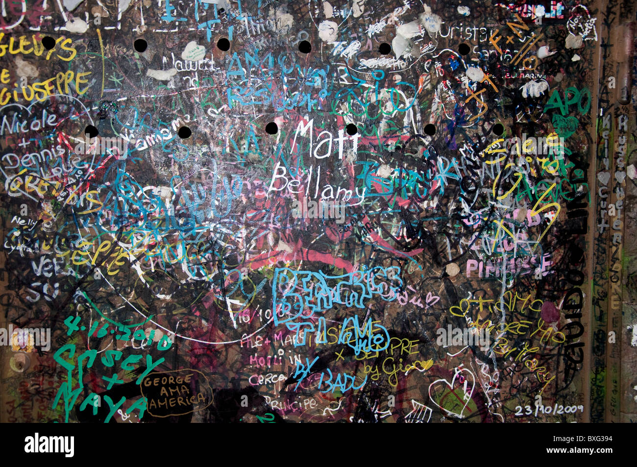 Graffiti on wall of Juliet's house in Verona the city in Northern Italy ...