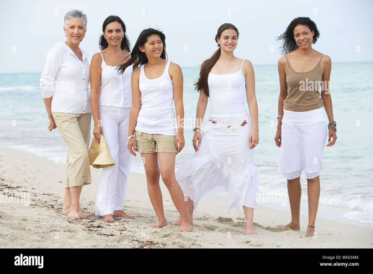 Diverse mature group women hi-res stock photography and images - Alamy