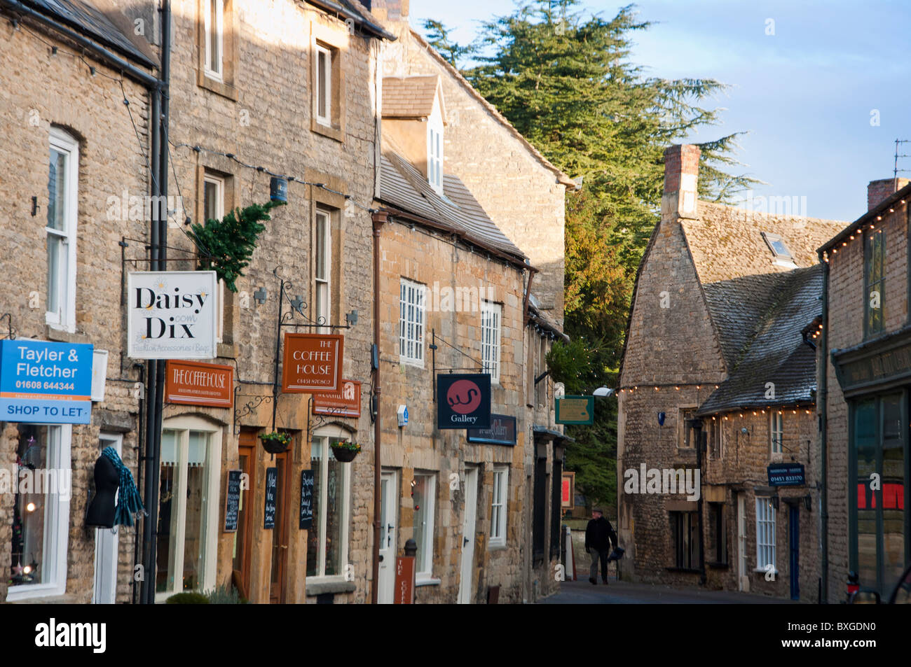 Shops in the Cotswold village of Stow on the wold, Gloucestershire, England Stock Photo
