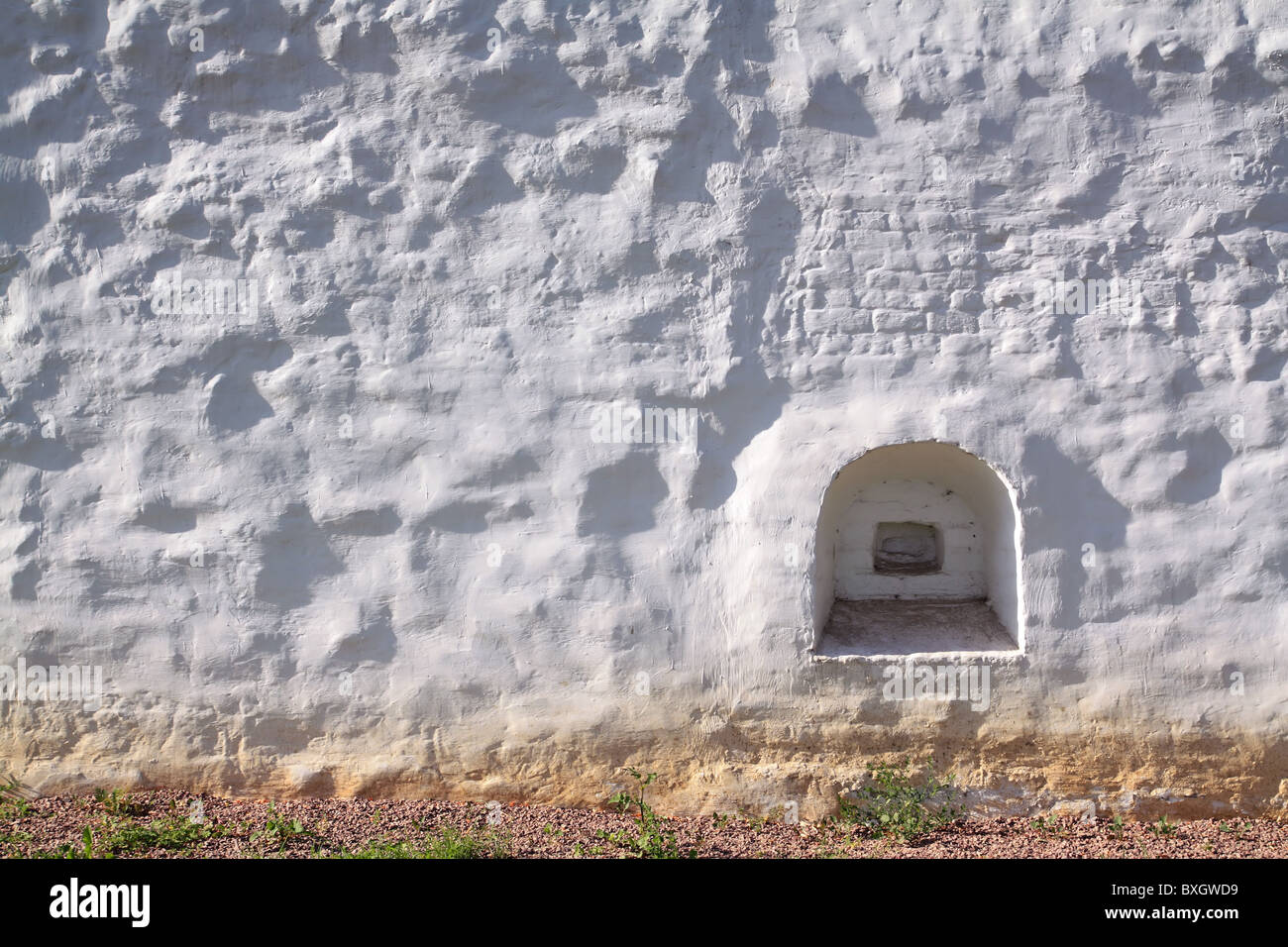niche in white brick wall Stock Photo Alamy